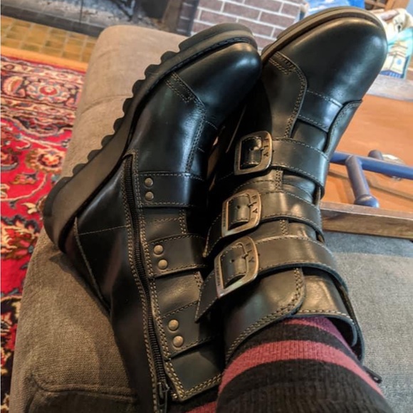 NEW Fly London Biker Three Buckle Leather Side Zip Boot Sz 37 6.5 - 7 US NIB - Picture 3 of 16